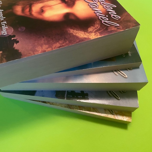 🎉2/30 Set of 5 Romance Grief Books 8 YA Novels Lurlene McDaniel Angels Trilogy - Picture 6 of 8